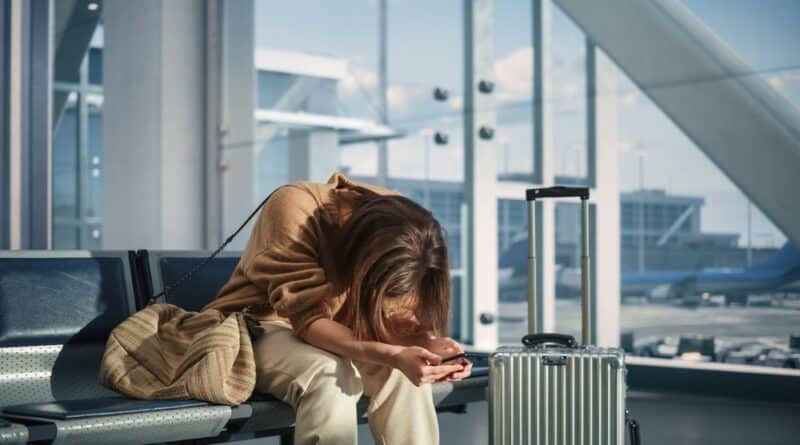 dealing with traveling with Anxiety and adhd burnout at the airport