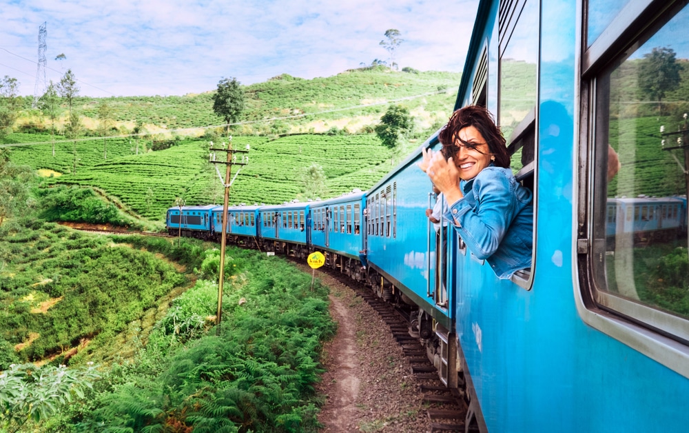 A woman is relaxed on a train thanks to natural supplements